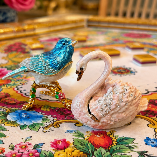 Bedazzled Bam Bird Dice Nest